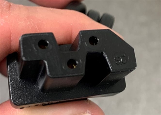 Hovedbilde (4E1) Ledning til eldre overlock Husqvarna, Pfaff, Singer og Toy