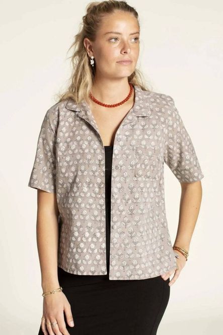 Hovedbilde Tropicana Shirt - Wardrobe by Me
