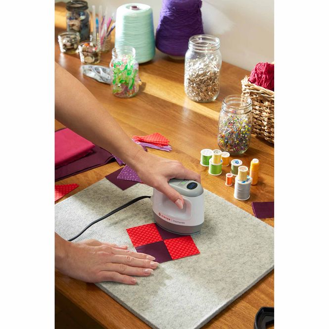 Hovedbilde SINGER® MOMENTO™ Mini Press