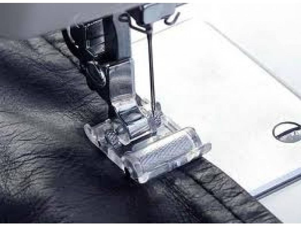 (2M16) Janome Rullefot Gr. 2-3