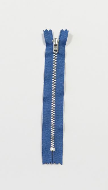 Hovedbilde Blå - 4mm fast metall glidelås 22cm