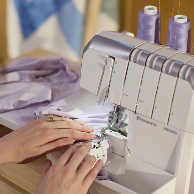 Hovedbilde Husqvarna Amber S300 overlock