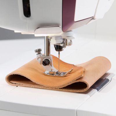 Husqvarna Designer Topaz 65 med broderimodul (36ende)