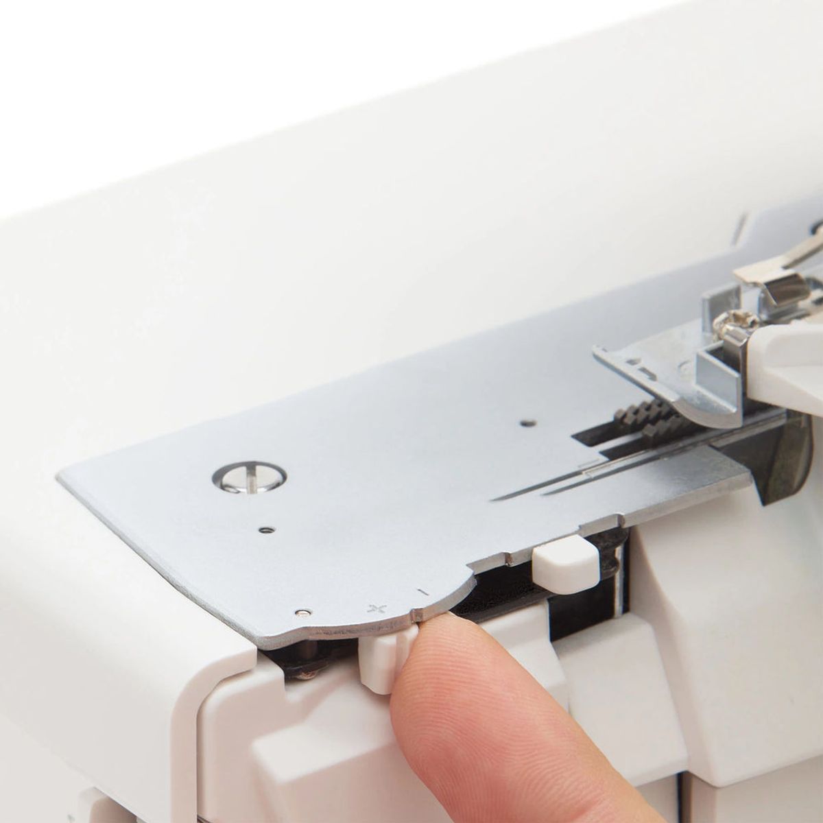 Demo Pfaff Admire 3000 overlock